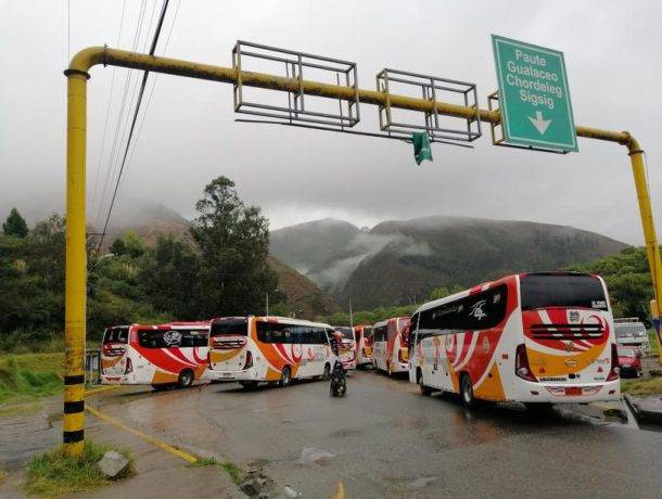 Transportistas suspendieron sus actividades a nivel nacional - Noticias de Ecuador