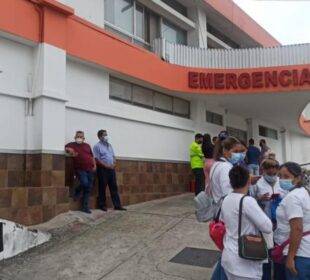 Mujer asesinada dentro de una clínica en Guayaquil - Noticias de Ecuador