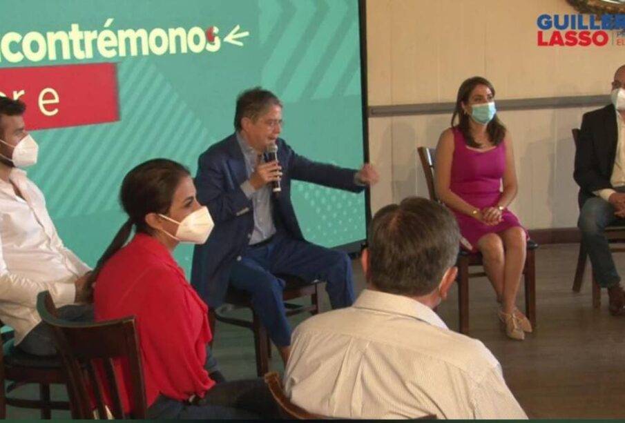 El presidente electo presentó 13 altos funcionarios - Noticias de Ecuador