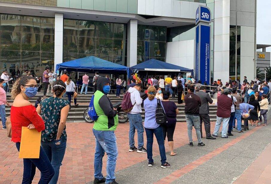 Más de 300 mil microempresarios aún no realizan su declaración del pago del 2% de impuesto - Noticias de Ecuador