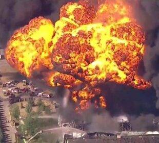 Explosión en Illinois - Noticias de Ecuador
