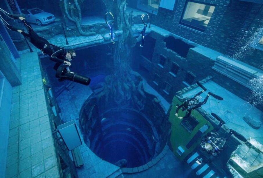 Dubai tiene la piscina más profunda del mundo - Noticias de Ecuador