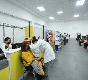 Plan piloto de vacunación en empresas - Noticias de Ecuador