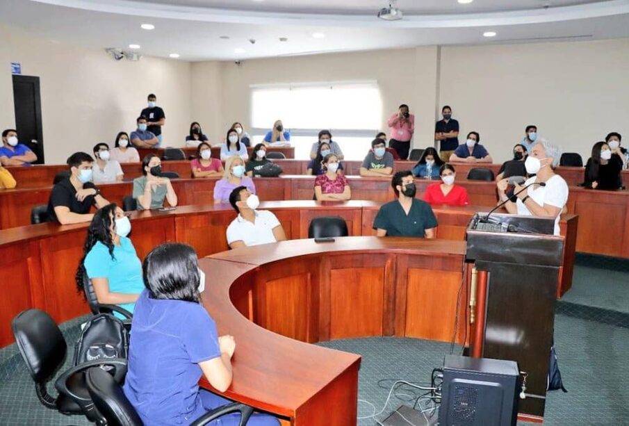 Universidades vacunarán - Noticias de Ecuador