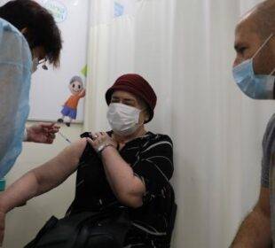 Israel - tercera dosis contra el covid - noticias de Ecuador