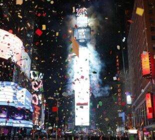 Noche vieja en Times Square - Noticias Ecuador