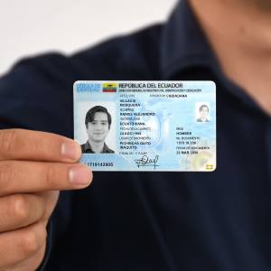 Extienden vigencia de cédulas caducadas - Sucre Noticias