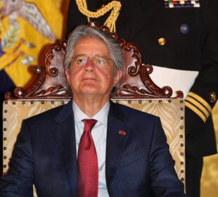 Lasso veta la ley del aborto por violación-Noticias Ecuador