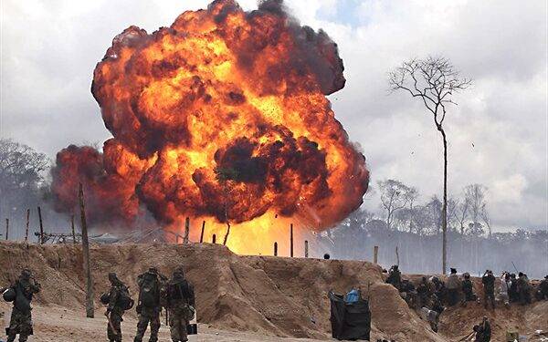 Maquinarías de Ecuador, bombardeadas por militares de Perú en la frontera 
