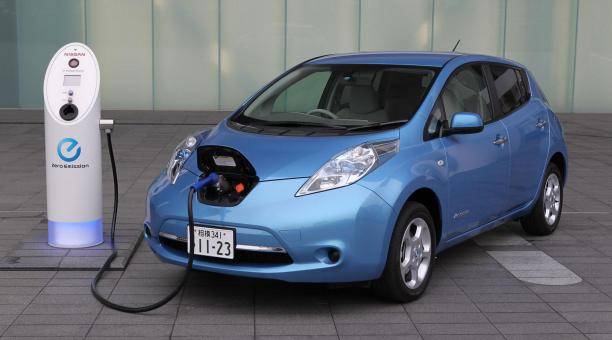 4 ventajas de tener un auto eléctrico