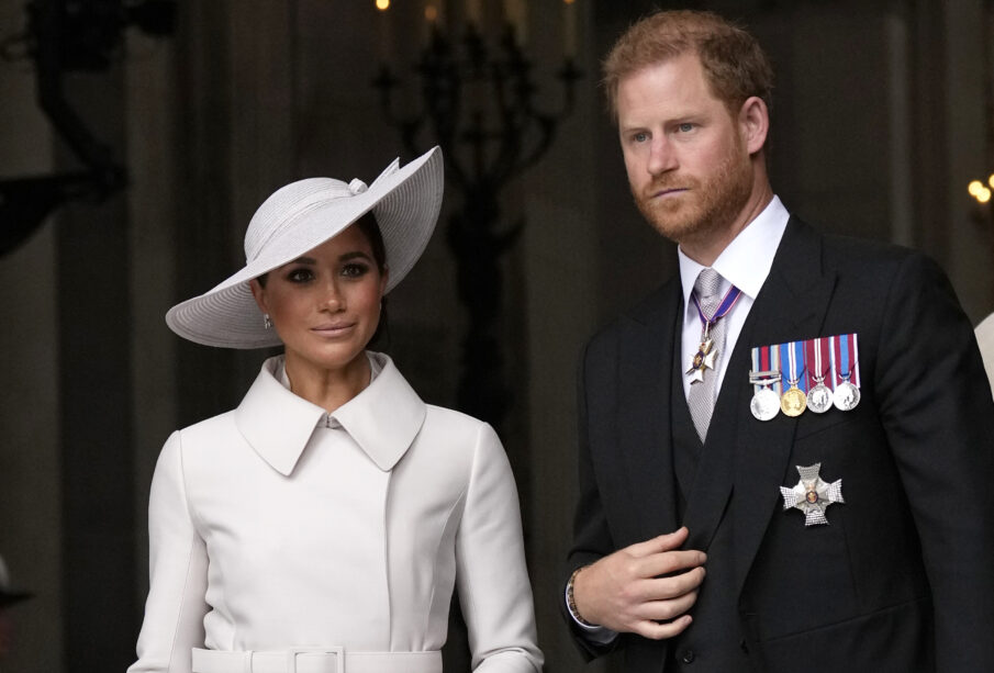 El príncipe Harry asistirá a la coronación de su padre, sin Meghan Markle